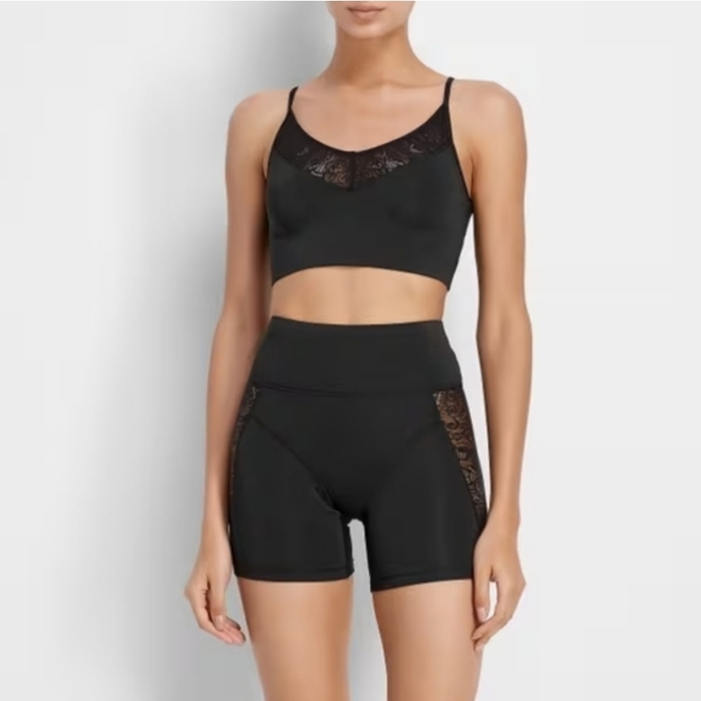Kiki De Montparnasse Two Piece Athleisure Set - Picture 13 of 13